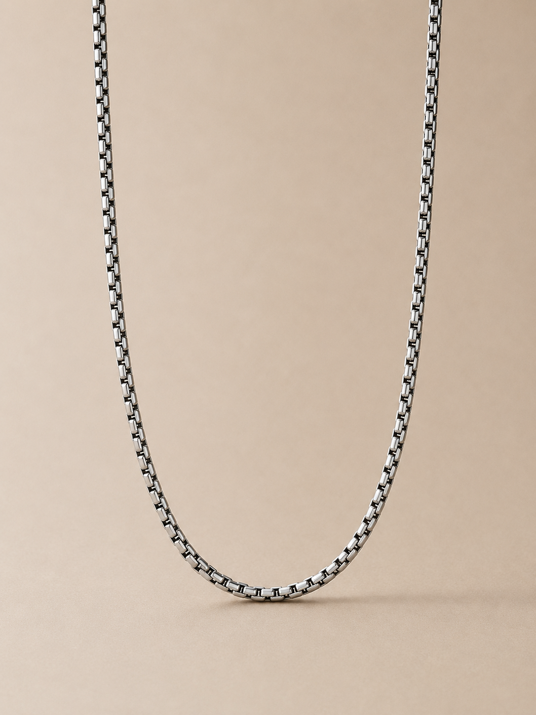 Luxe box chain